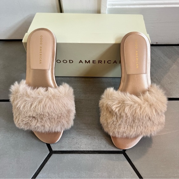 Good American Furry Slide Sandal - Picture 2 of 5